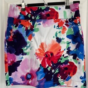 Sara Studio Floral Super Stretch Women's Skort Size Small
